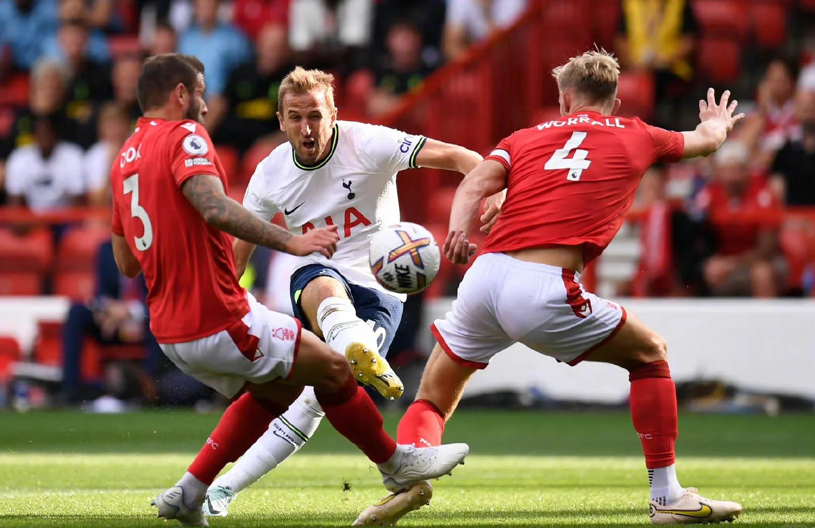 B体育入口-热刺掀起强势攻势，击败对手的简单介绍