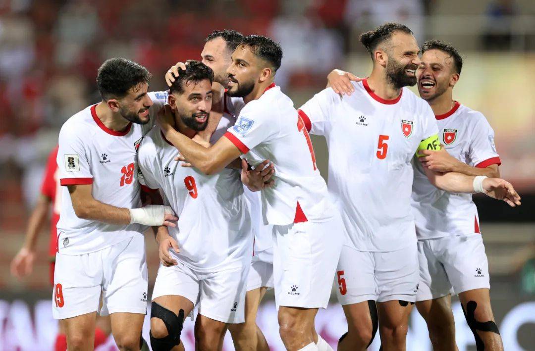 中亚球队在西部比赛中展现实力