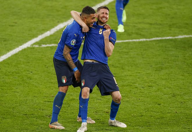 意大利队在比赛中获得亚军建树，实现突破的简单介绍