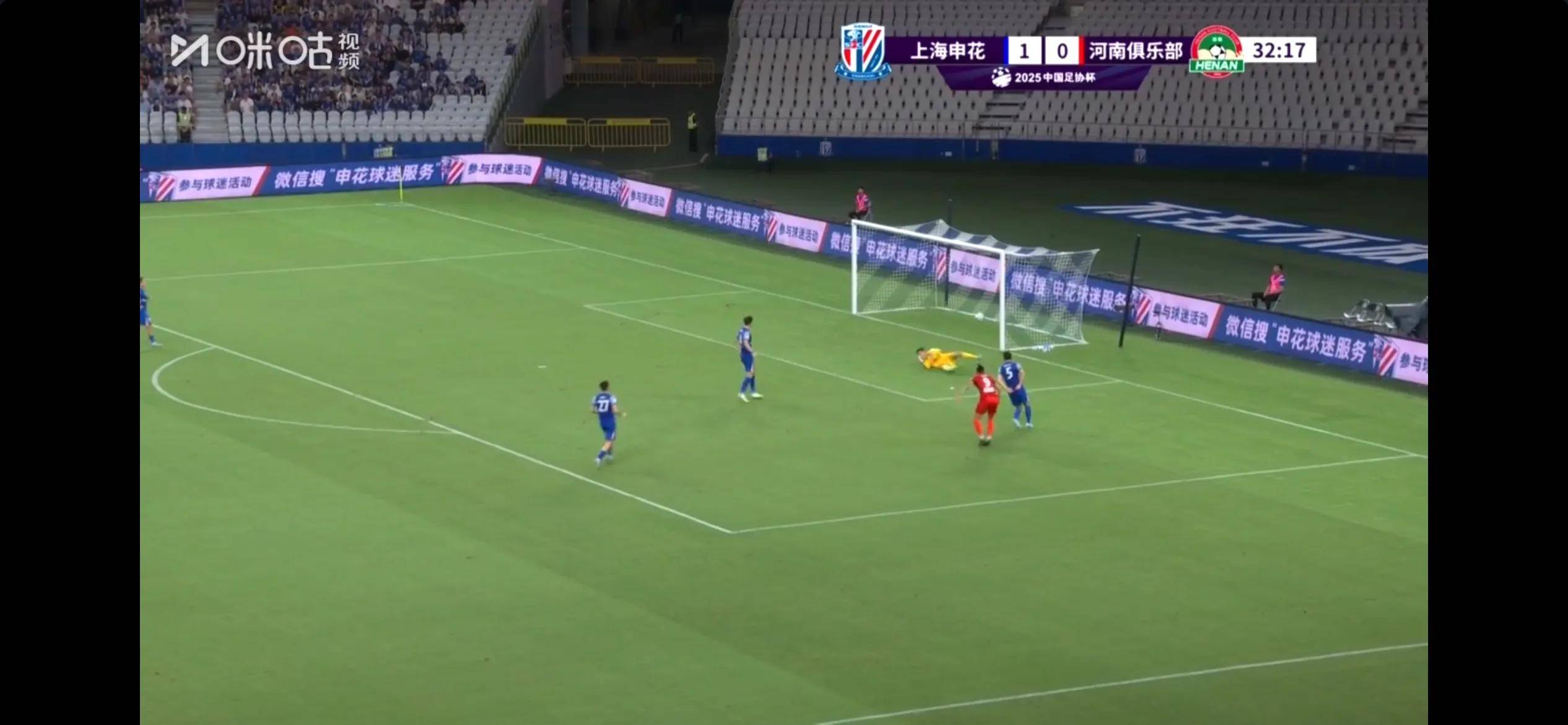 对手创造破门机会，球队防线岌岌可危