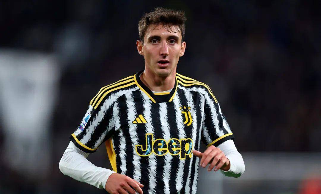 B体育培训-尤文图斯继续夺冠征程，领先优势稳固