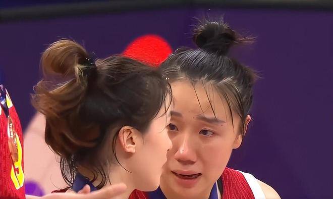 篮球亚锦赛：日本女队夺得亚军创造历史的简单介绍