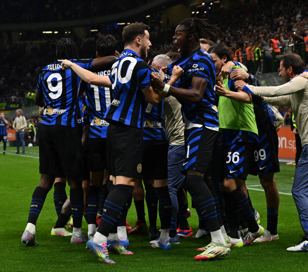 B体育app下载地址-关于那不勒斯战胜桑普多利亚，保持领先位置的信息