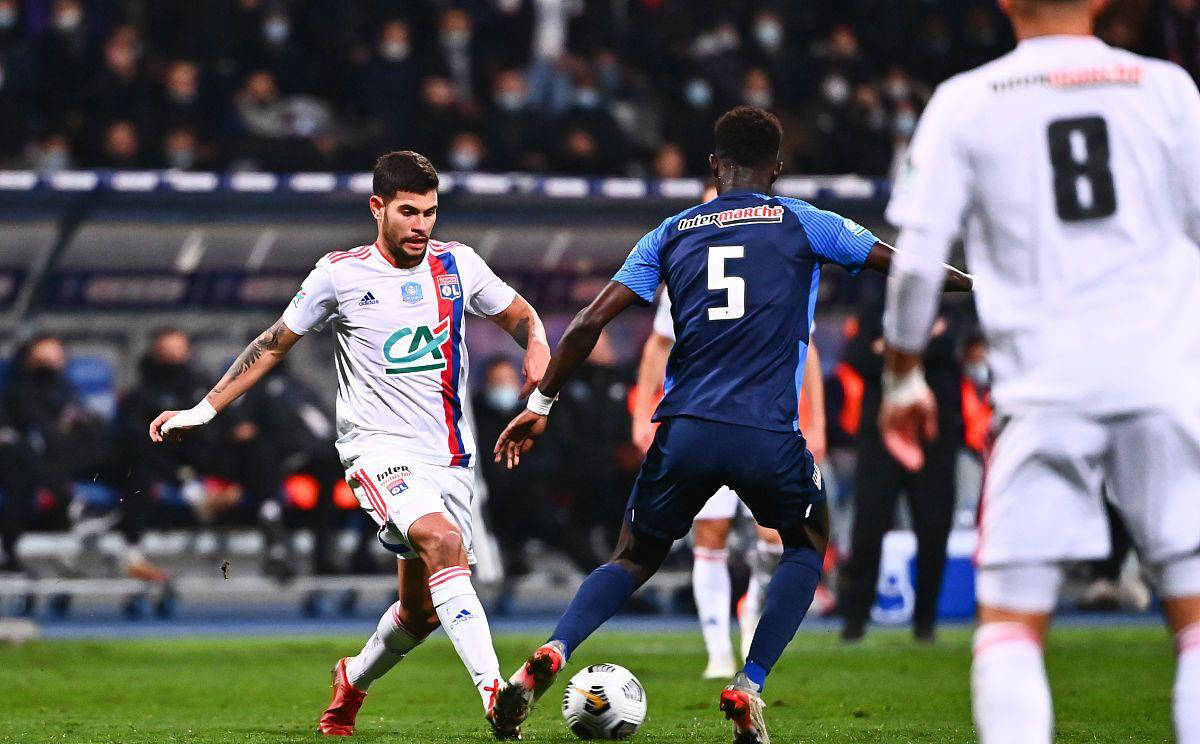 B体育官方-南特战胜摩纳哥，意外胜利引人注目的简单介绍