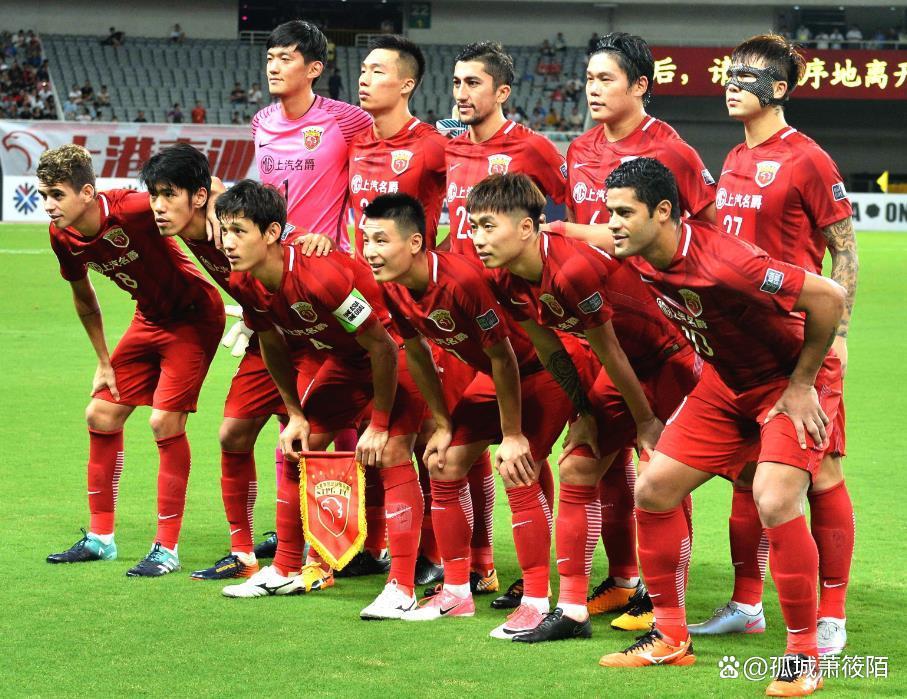 关于上海上港双线出击，期待有一场胜利的信息