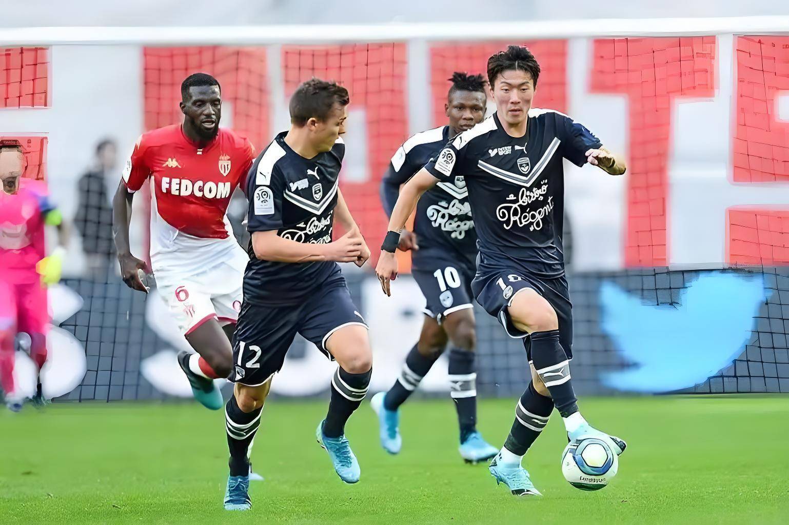 沃尔夫斯堡主场硬战斯图加特,双方握手言和握手言和的简单介绍 沃尔夫斯堡主场硬战斯图加特,双方握手言和握手言和的简单介绍